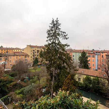 Appartement Among The Roofs Of Parma!